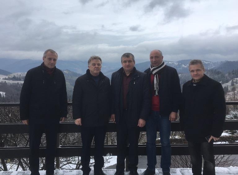 3EEE71BD-32D0-4F7A-8DC3-12542104B9EC